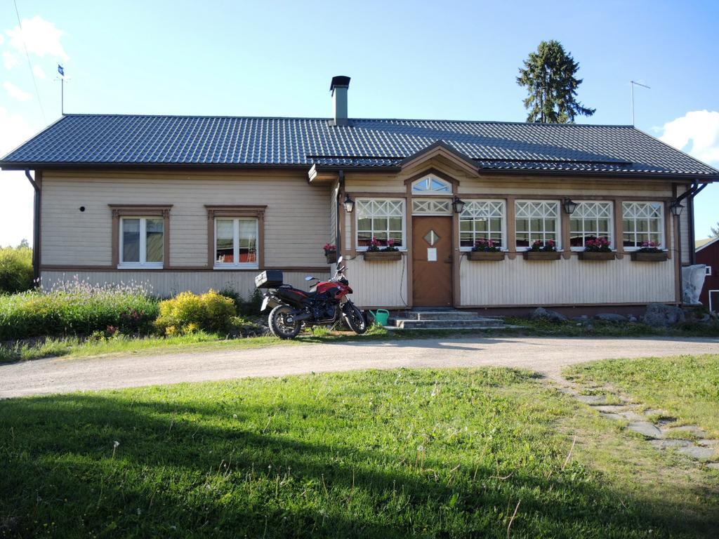 Tuukkalan Tila B&B Ristiina Exterior foto